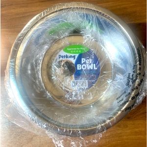 Pet bowls brand new